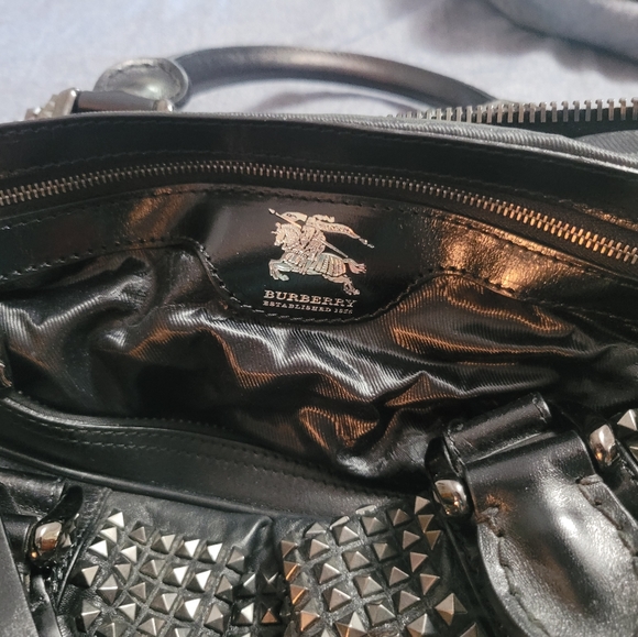Burberry Prorsum Knight Studded Leather Satchel Handbag in Black / Gunmetal - Picture 4 of 4